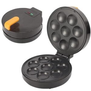 Máquina eléctrica abierta para preparar mini donas de color negro con moldes circulares.
